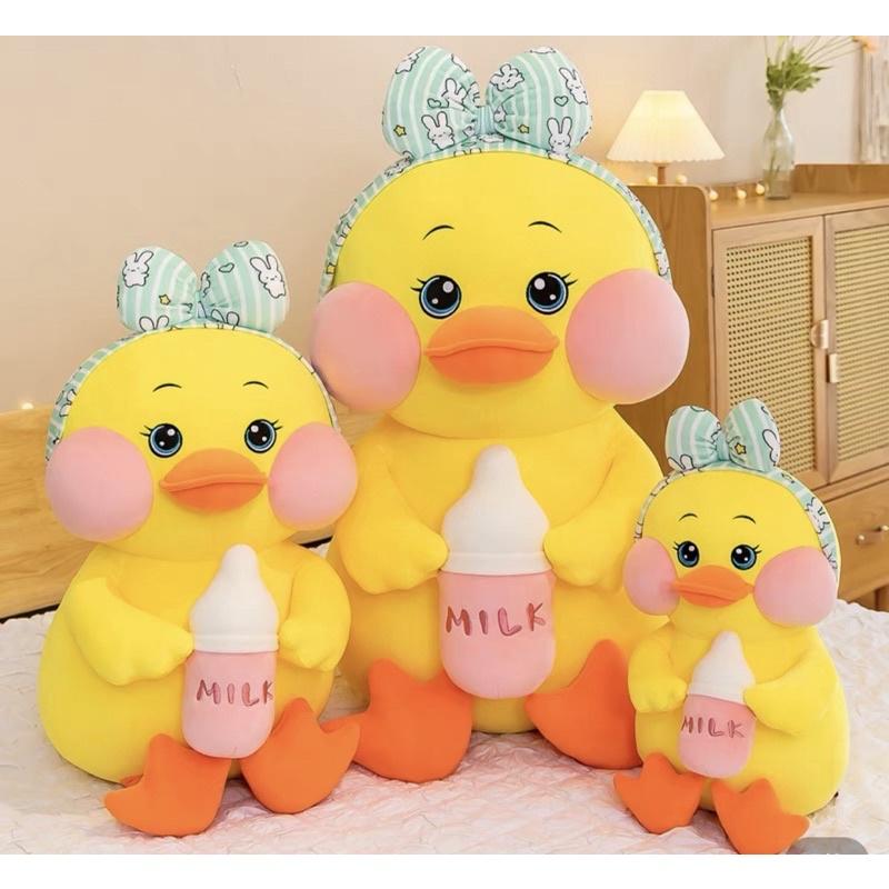Gấu Bông Vịt má hồng ôm bình sữa, vịt ôm bình mẫu thú nhồi bông siêu cute hàng cao cấp