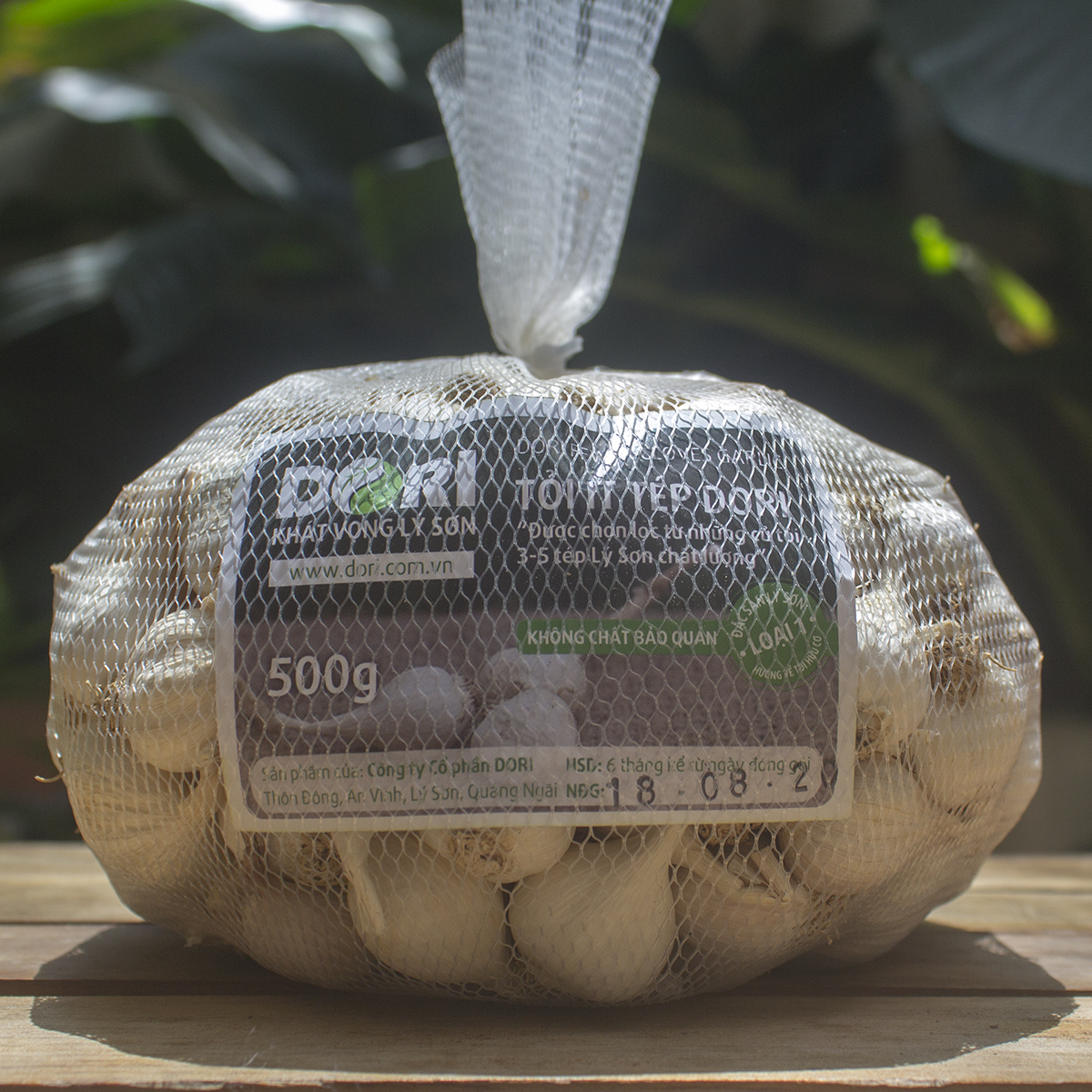 Đặc Sản Quảng Ngãi - Tỏi Lý Sơn Dori - Loại ít tép - Túi lưới 500g - Trồng tại đảo Lý Sơn - Cam kết đúng xuất xứ - Hoàn tiền 200% nếu sai cam kết - Dùng để ăn sống hoặc chế biến