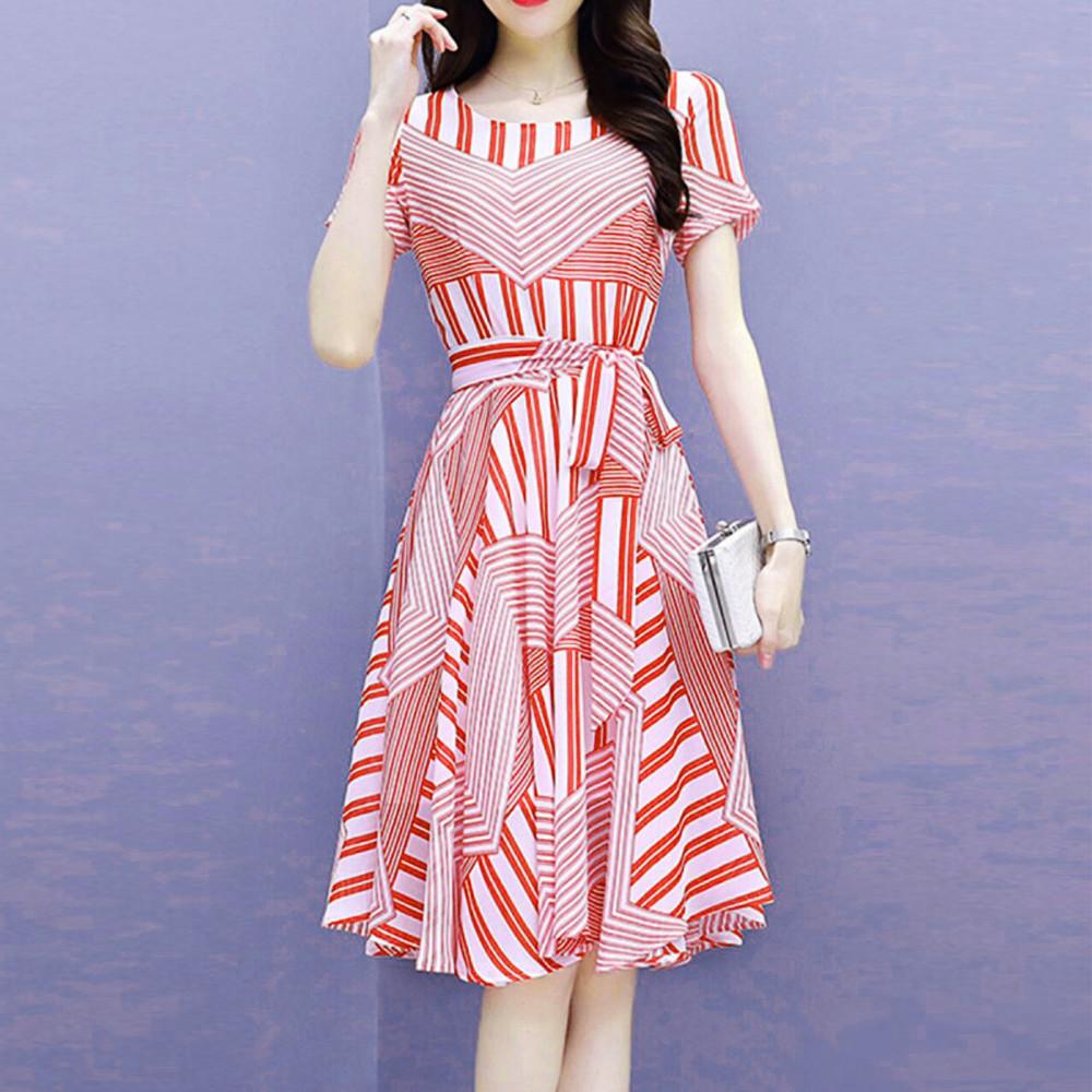 Đầm Xòe Sọc Đỏ Thắt Nơ Eo - Size M