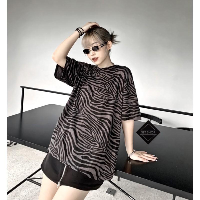 Áo phông hoạ tiết ngựa vằn