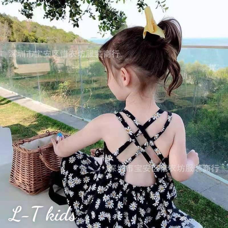 Váy maxi hoa cúc lụa hàn phối dây đan lưng bé gái