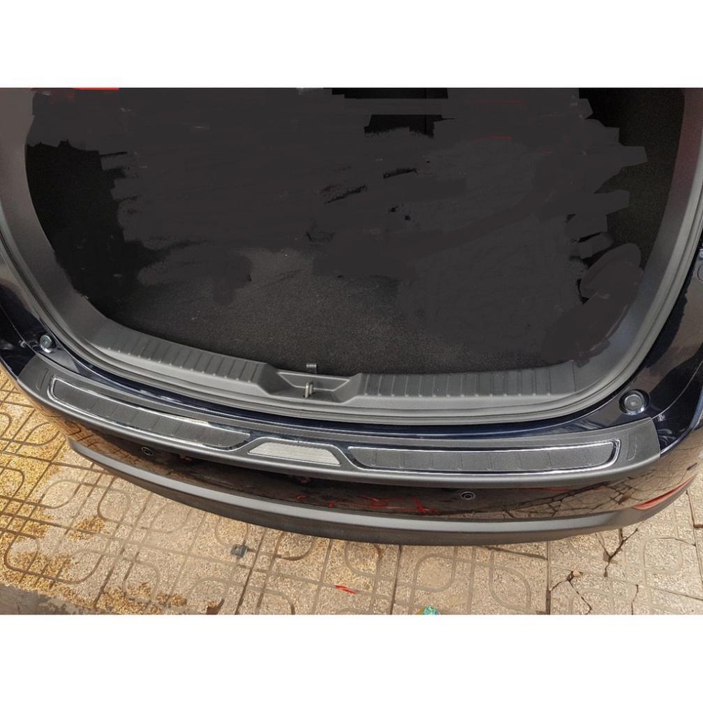 Chống trầy cốp miếng ngoài Mazda CX5 2018, 2019, 2020 hàng cao cấp