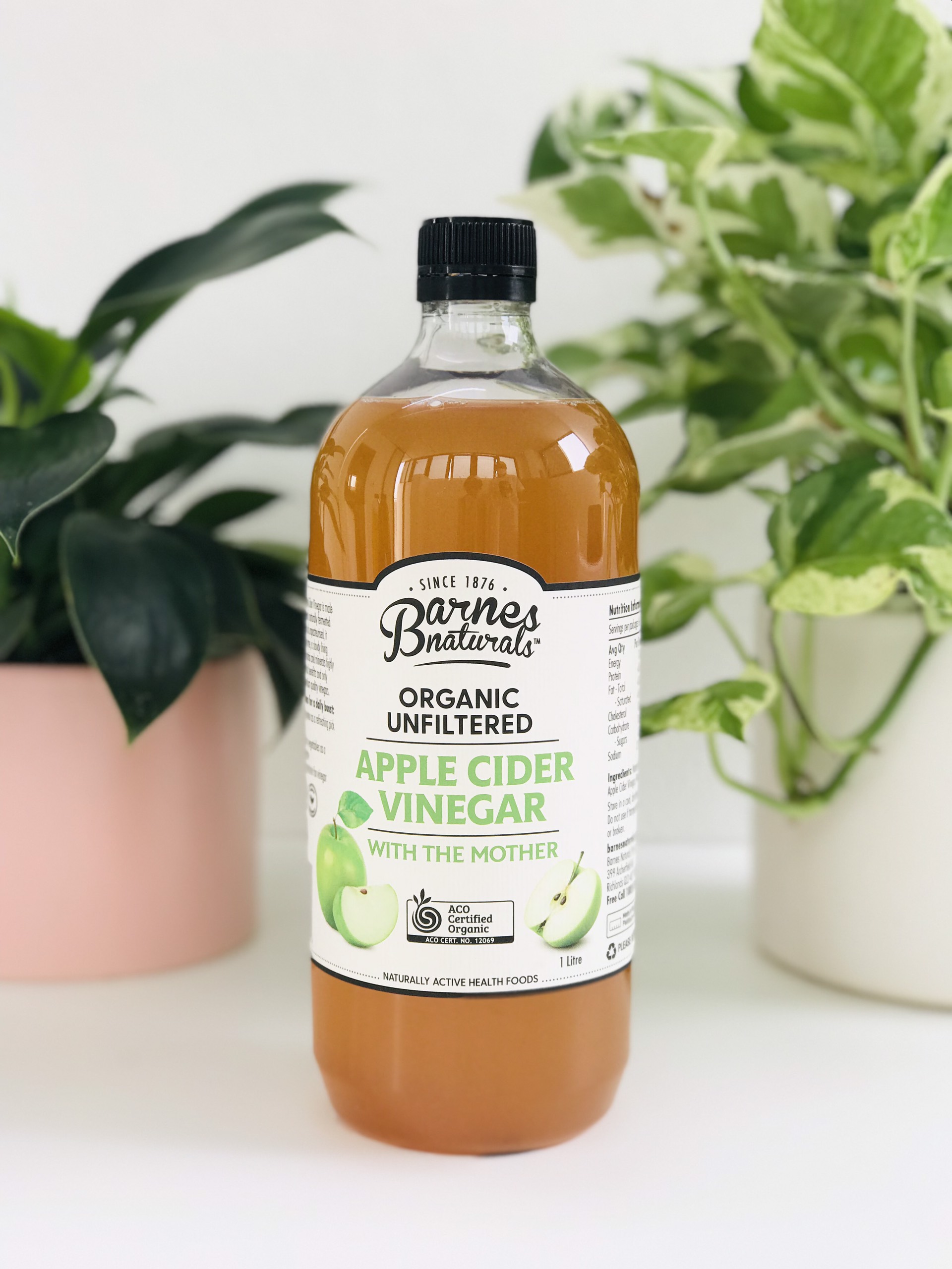 Date 06/25  Giấm Táo Hữu Cơ Barnes Naturals (có giấm cái) 1L, xuất xứ Úc, chính hãng