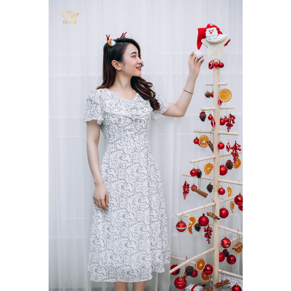 Đầm xòe trung niên TTV Store Cổ bèo tay ngắn thiết kế Trắng hoa đen TTV1204 thời trang nữ thanh lịch