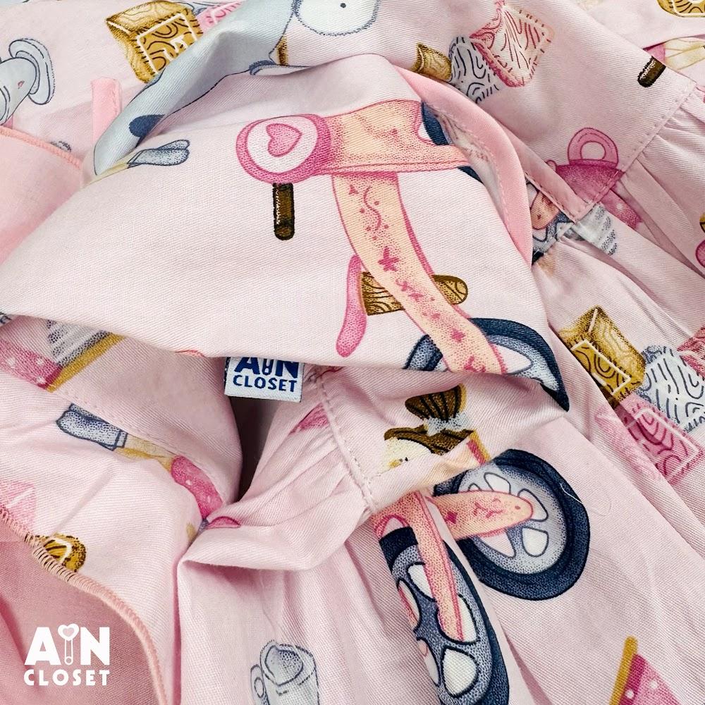 Đầm bé gái họa tiết Đồ Chơi hồng cotton - AICDBGLIIFWI - AIN Closet