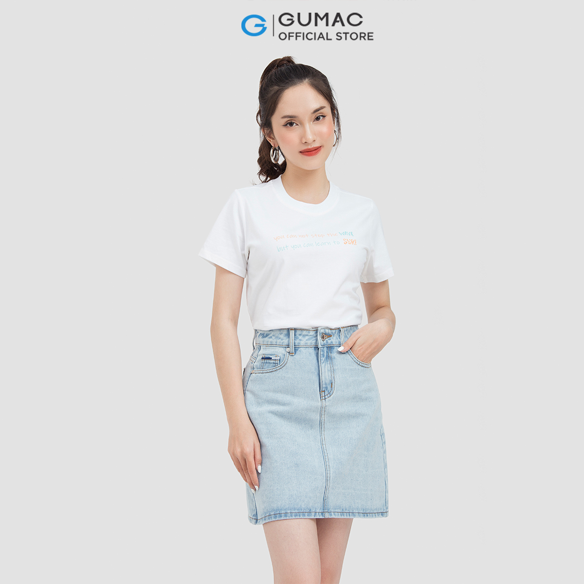 Áo thun nữ GUMAC ATC06018 cổ tròn in chữ