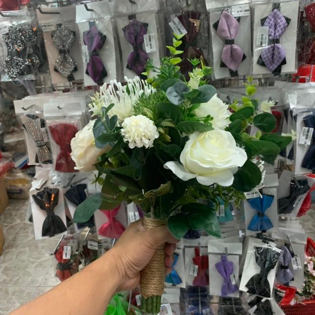 Phụ kiện cưới Giang - hoa cầm tay cô dâu mẫu mới 2/2019