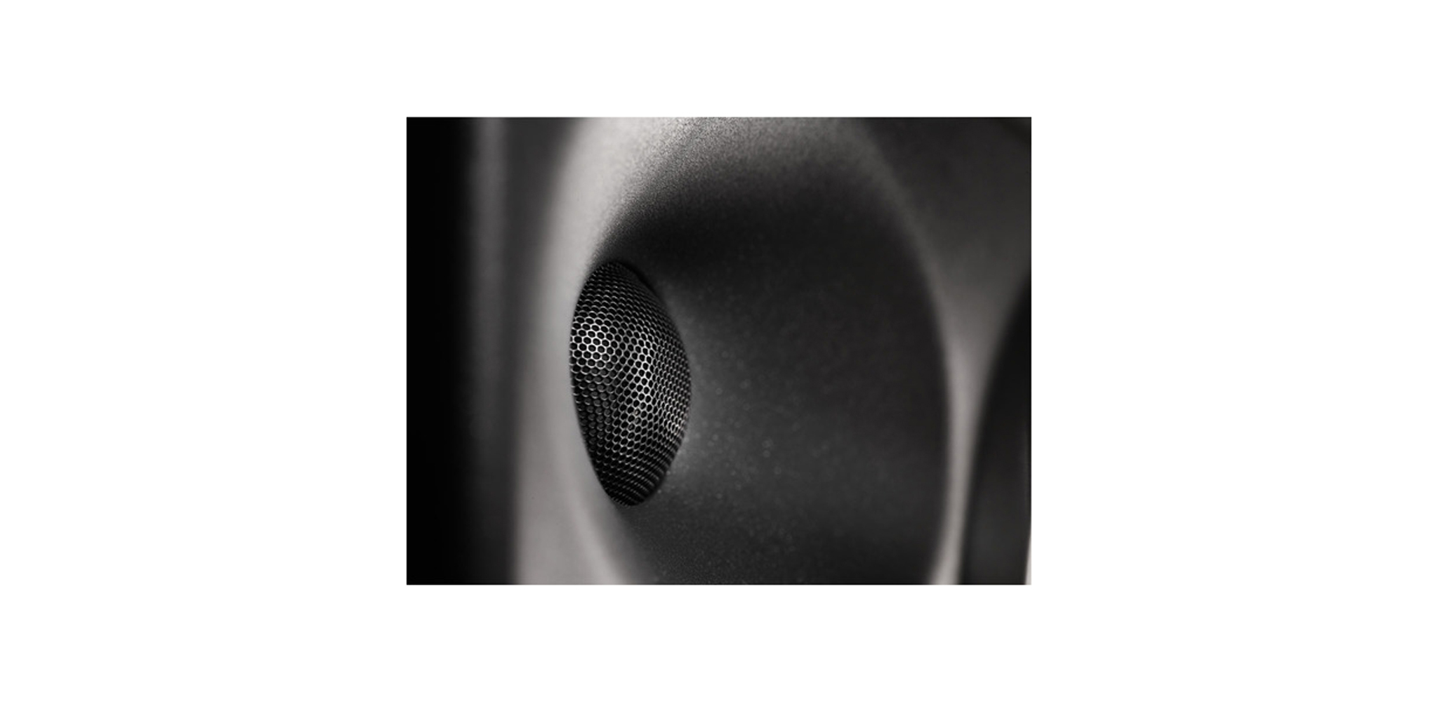 KH 310 A R G Loa kiểm âm phòng thu 3 way Neumann-HÀNG CHÍNH HÃNG