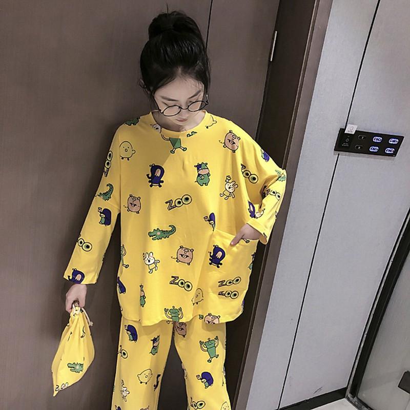 Set đồ ngủ dài in hình hoạt hình dễ thương cho nữ