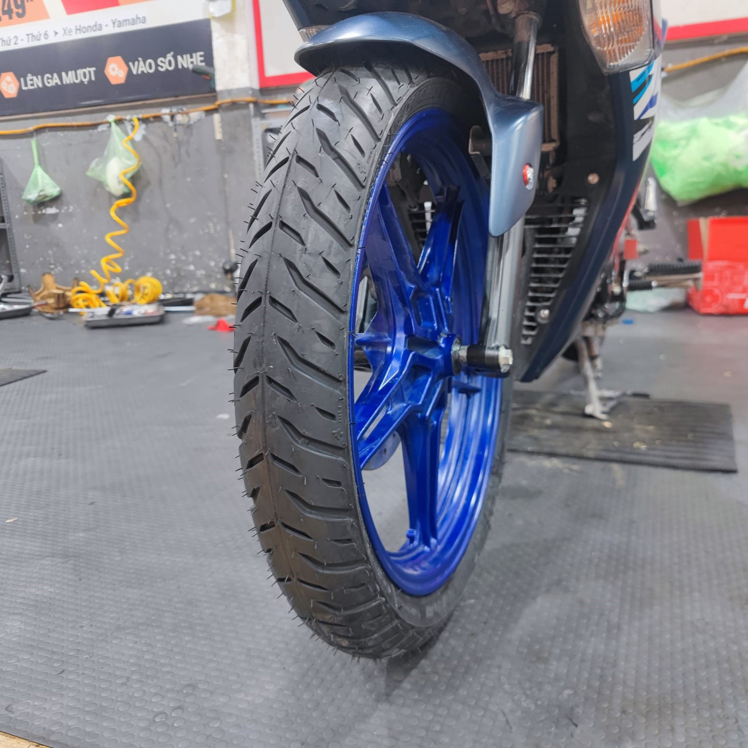 Lốp Michelin Pilot Street 2 (70/90-17) (80/90-17) ành cho xe Wave A-RSX, Future, Sonic 150, Raider, Satria, Sirius, Jupiter, YaZ, Axelo... các đời (220047) (220058)