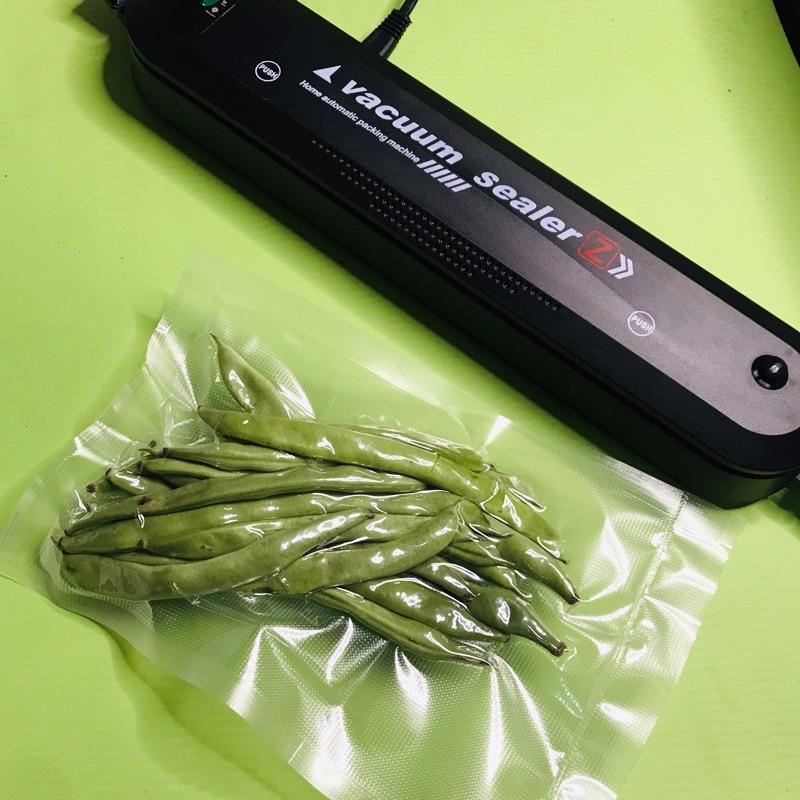 Máy Hút Chân Không Thực Phẩm Kèm Hàn Miệng Túi Vacuum Sealer Model Z - 220V - Dùng cho gia đình