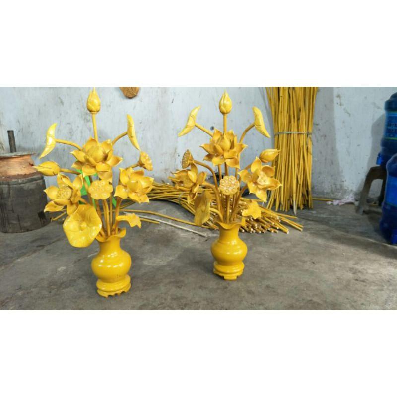 Hoa sen gỗ mini dùng cho bàn thờ chung cư