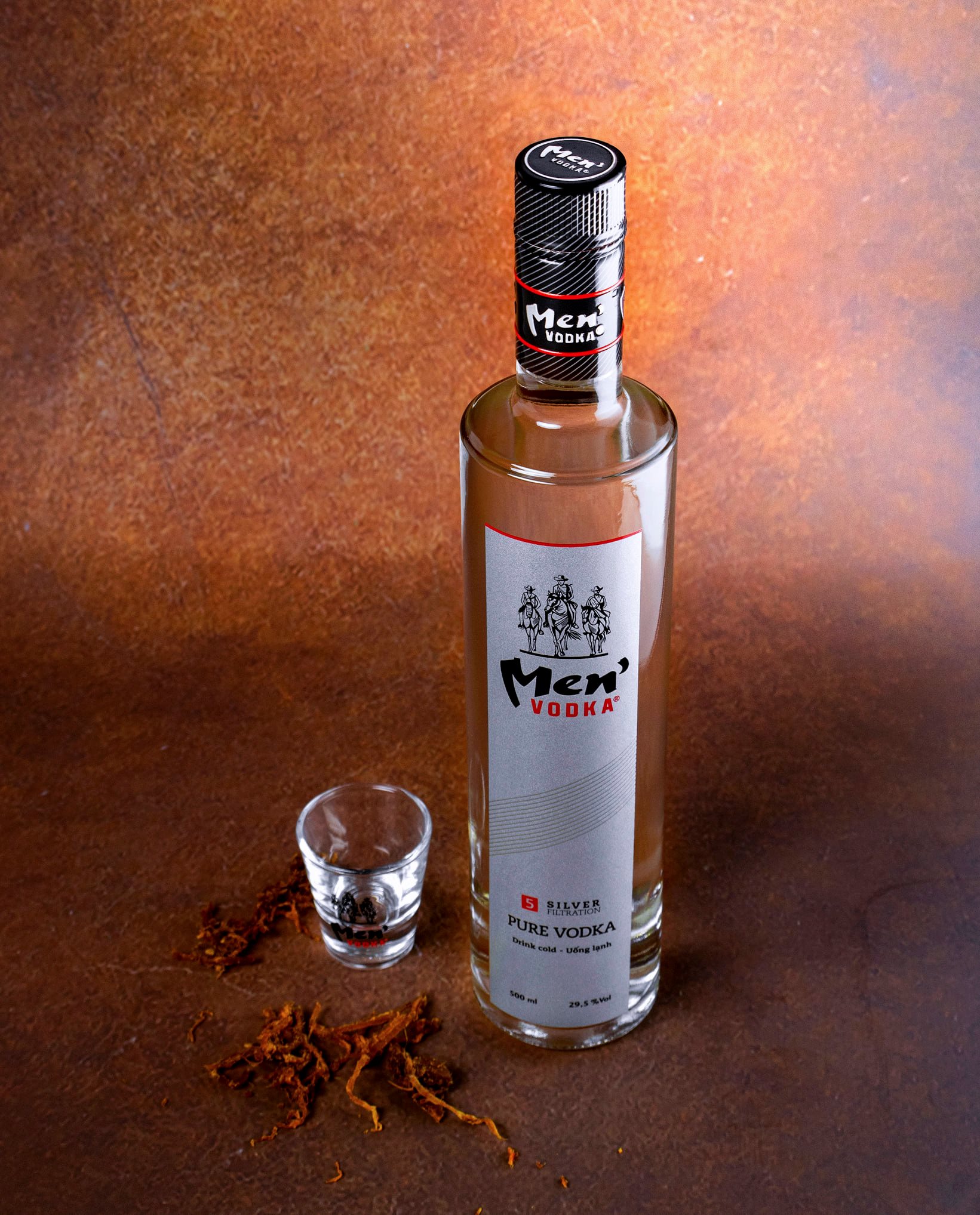 Rượu Men' Vodka Chính Hãng 29.5% chai 300/500ml