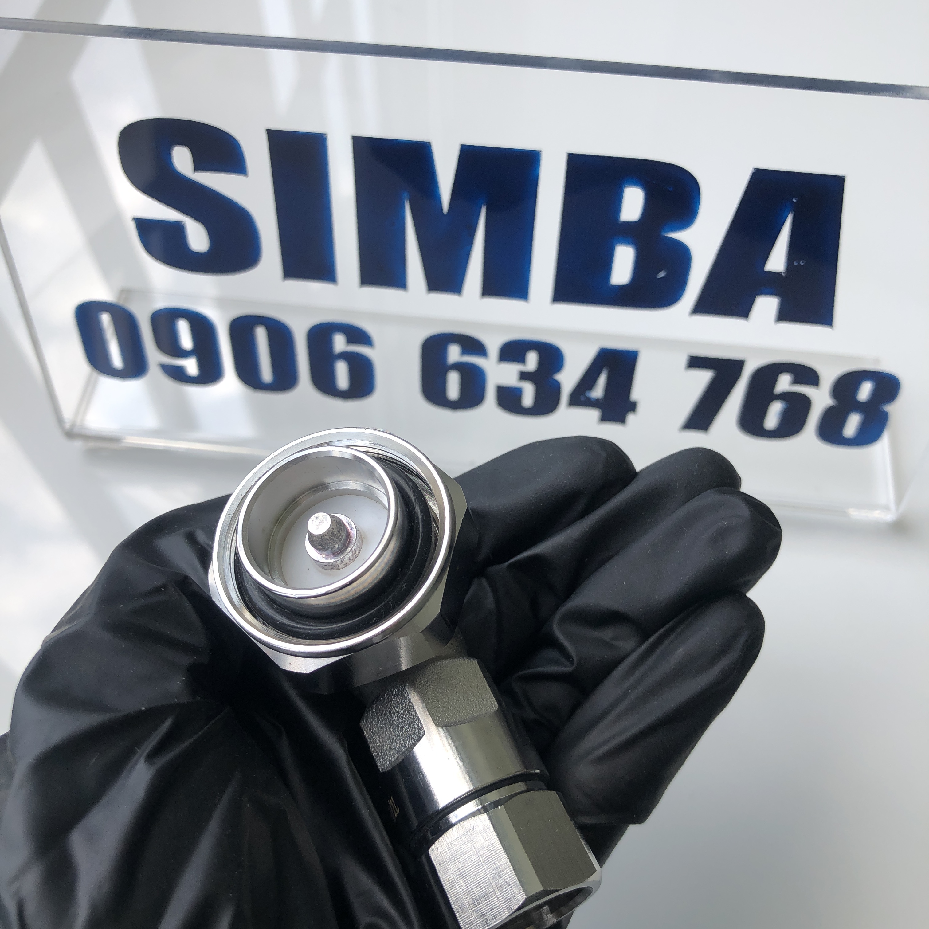 Đầu nối DIN male vuông góc cho cáp 1/2, Model: DINMA-1/2"L