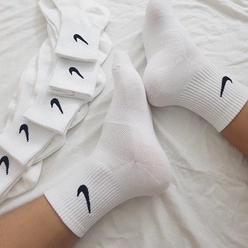 Áo thun tay lỡ,áo phông unisex form rộng in hình họa tiết phi hành gia vũ trụ phong cách hàn quốc nam nữ mặc đều đẹp