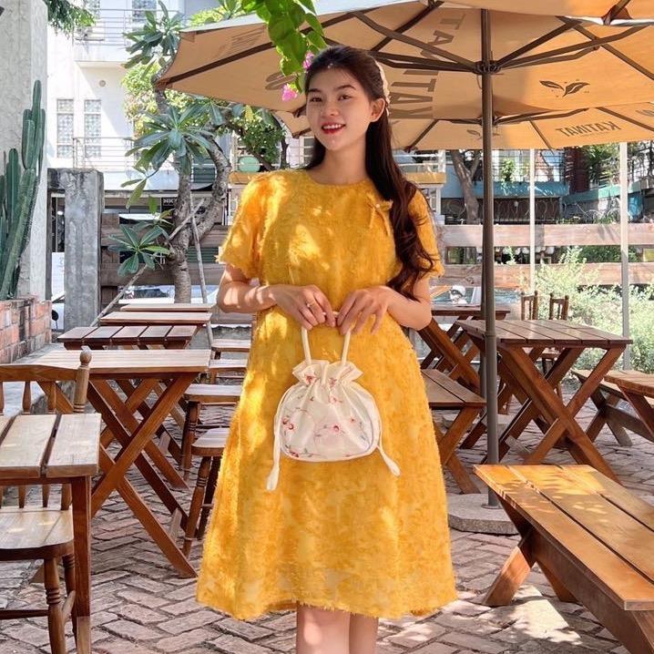 Đầm bầu tơ thêu nổi phom suông cách điệu đính nơ xinh xắn đi chơi, dự tiệc Nữ Women - Hồng