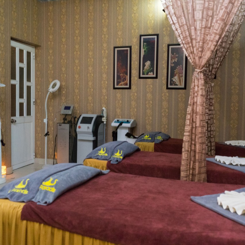 Lăm Kim Trị Mụn Chuyên Sâu 60 Phút Tại L'Paradis Spa