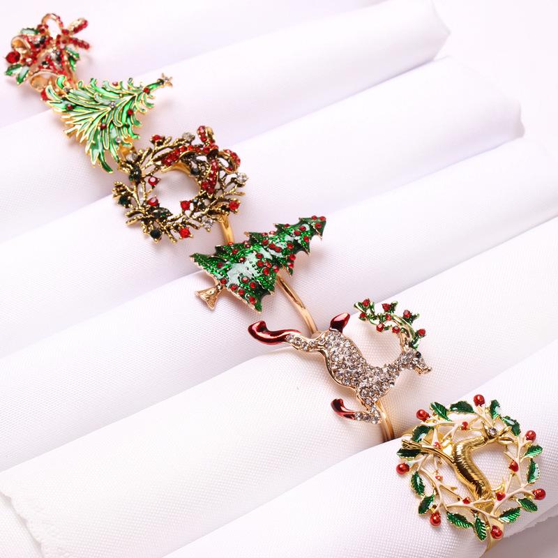1 Phụ Kiện Trang Trí Bàn Ăn Phong Cách Giáng Sinh