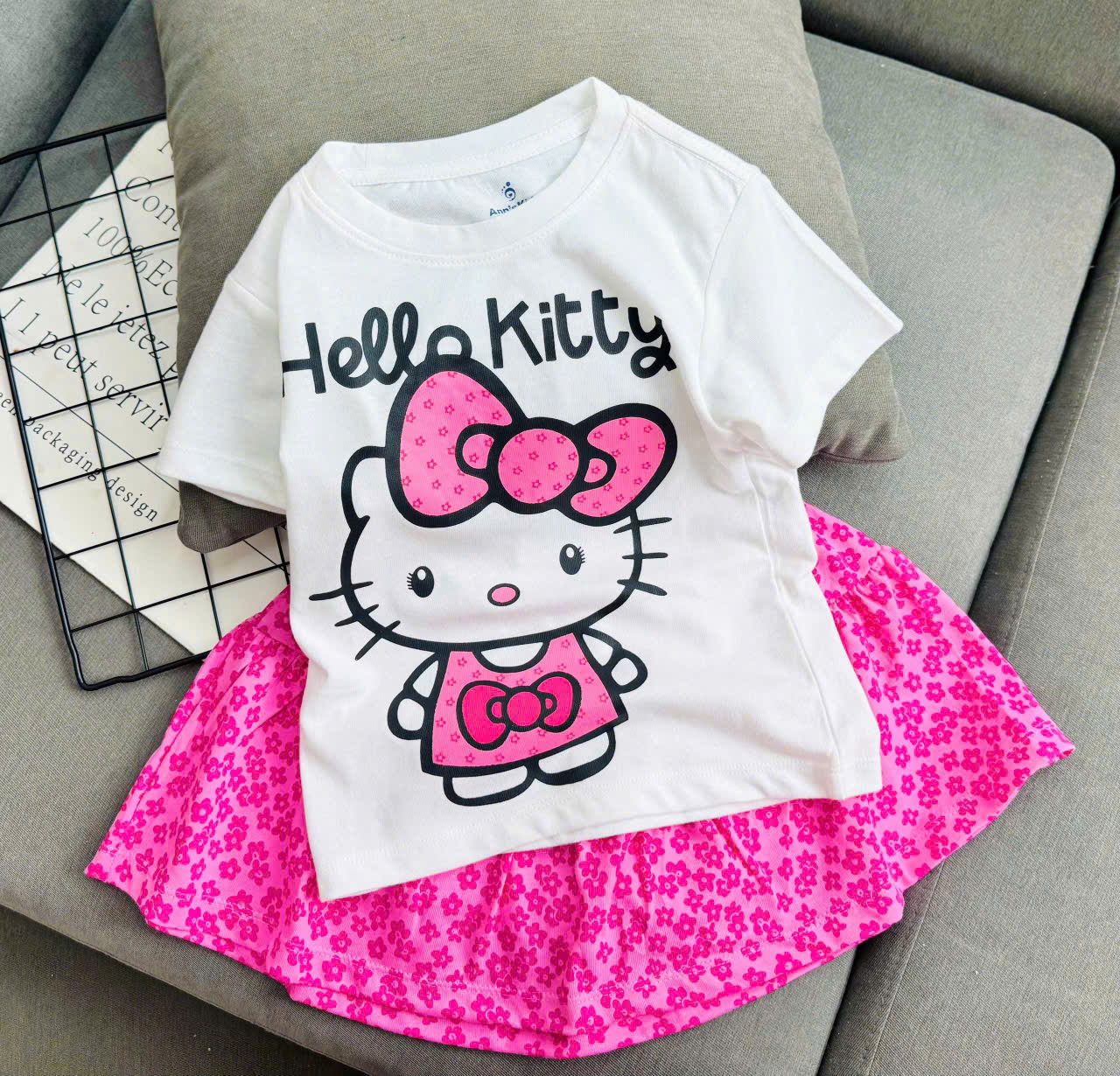 Đồ bộ bé gái, Bộ quần giả váy cho bé gái labubu gấu dâu capybara kuromi từ 10-38kg chất cotton hàng xuất mềm mịn mát