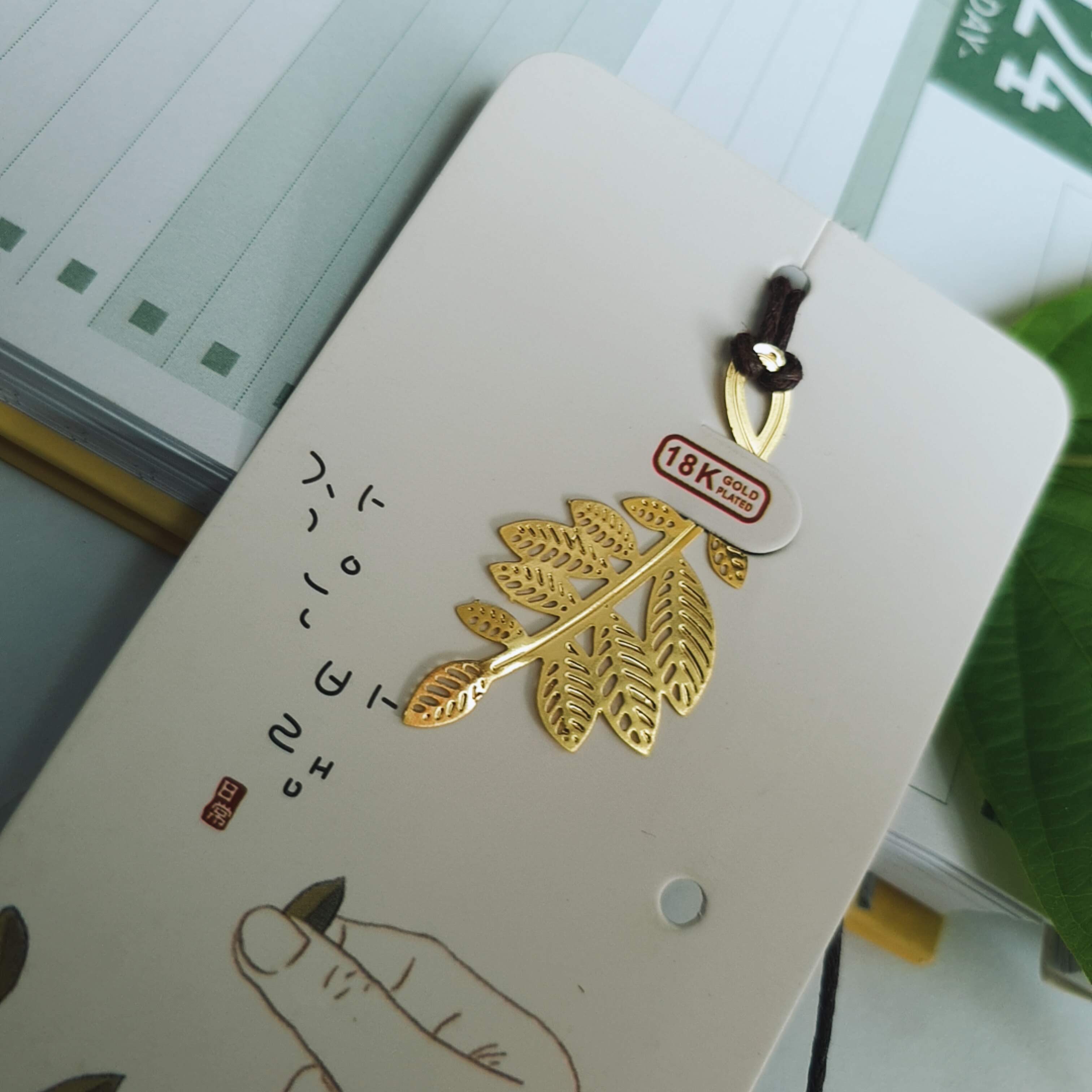 Bookmark kim loại mini hình lá cây