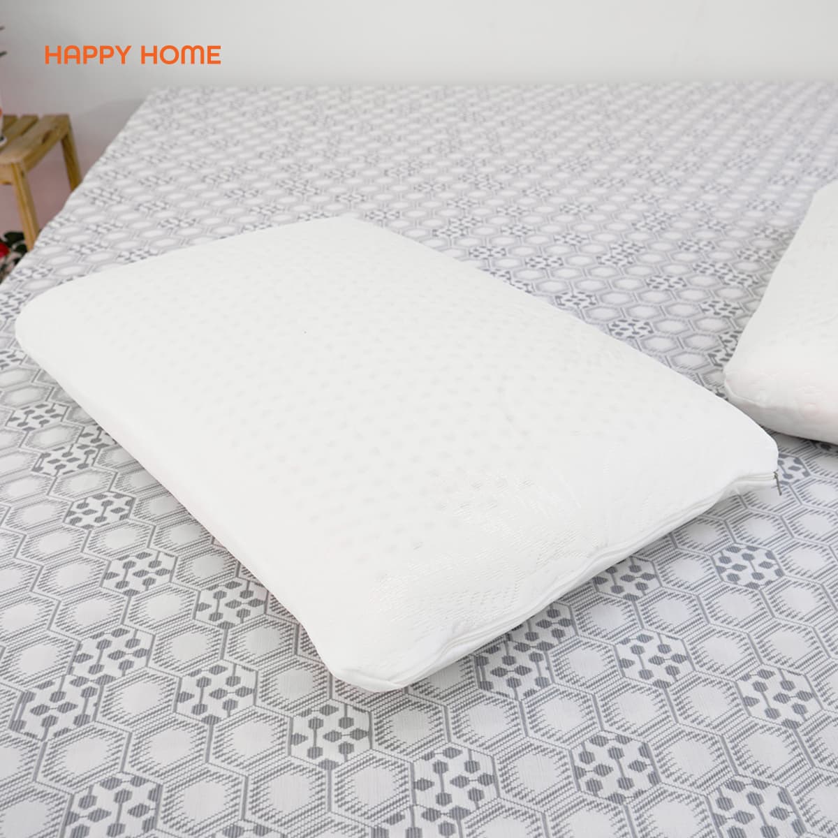 GỐI NẰM CAO SU THIÊN NHIÊN OVAL HAPPY HOME - Kích thước 40x60cm