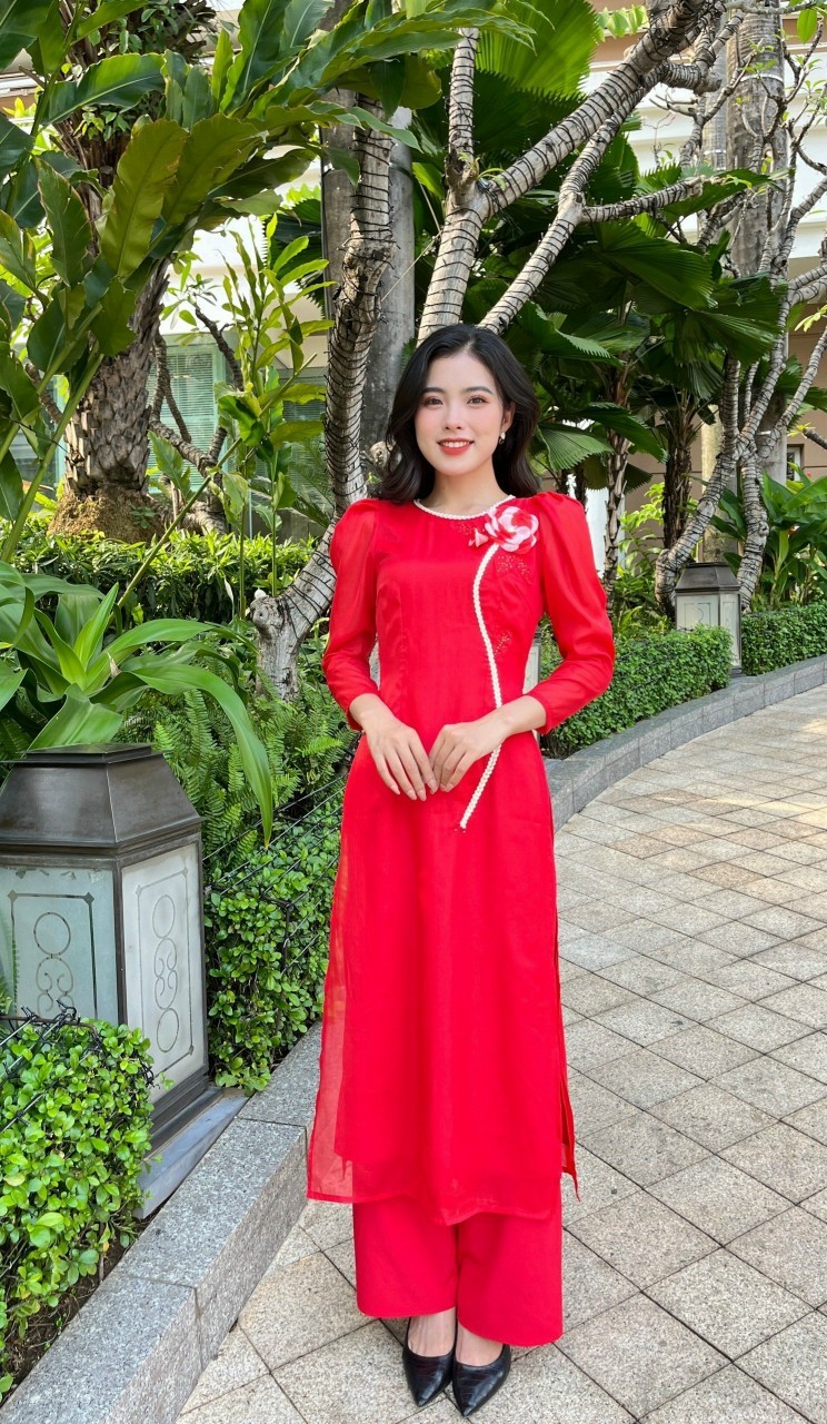 SÉT ÁO DÀI 2 LỚP KẾT HOA ĐÍNH HẠT TAY LỠ + QUẦN DÀI