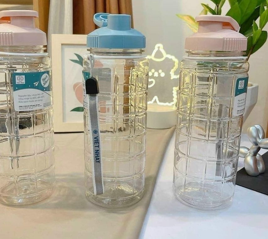 BÌNH ĐỰNG NƯỚC VỚI THIẾT KẾ CARO DUNG TÍCH 550ML-JL