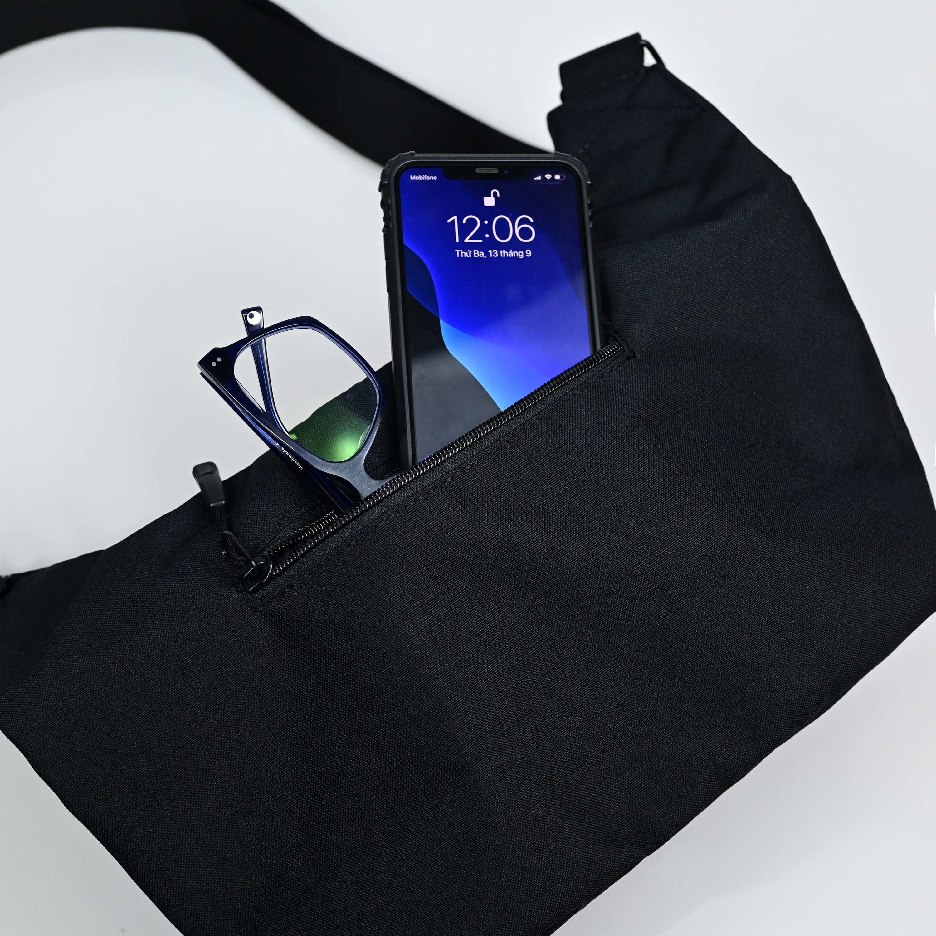 Túi Đeo Chéo Nam, Nữ SAIGON SWAGGER SGS Loop Bag