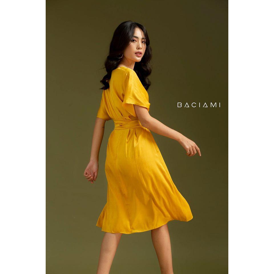 Baciami-Đầm Lụa Cổ Tim Đai Eo