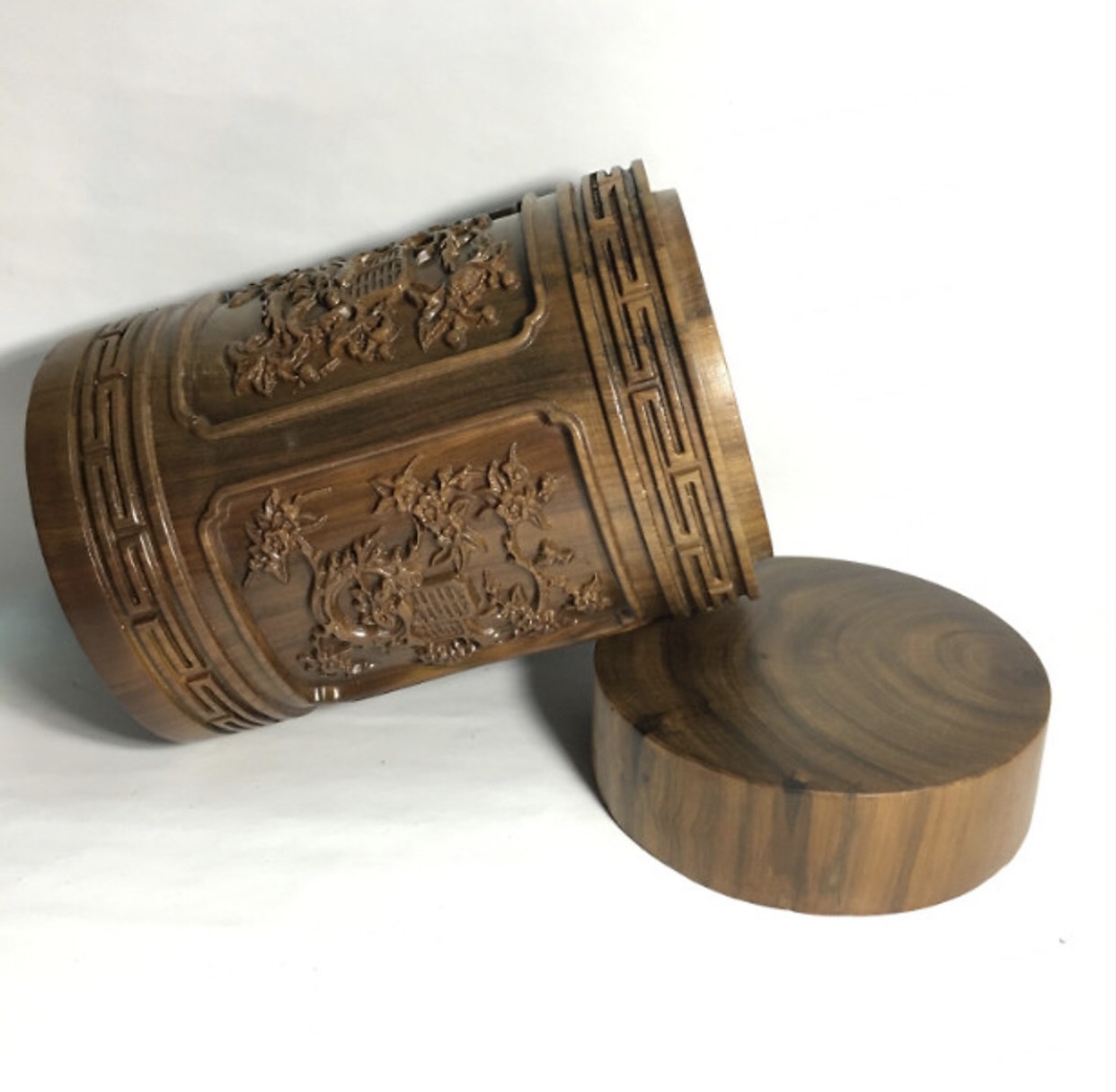 Hộp đựng trà gỗ bách xanh thơm, tùng cúc trúc mai, đục nền nổi 3D BH1069