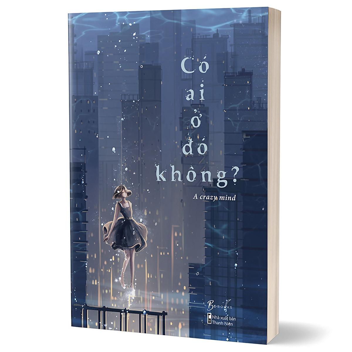 Có Ai Ở Đó Không? - Bản Quyền