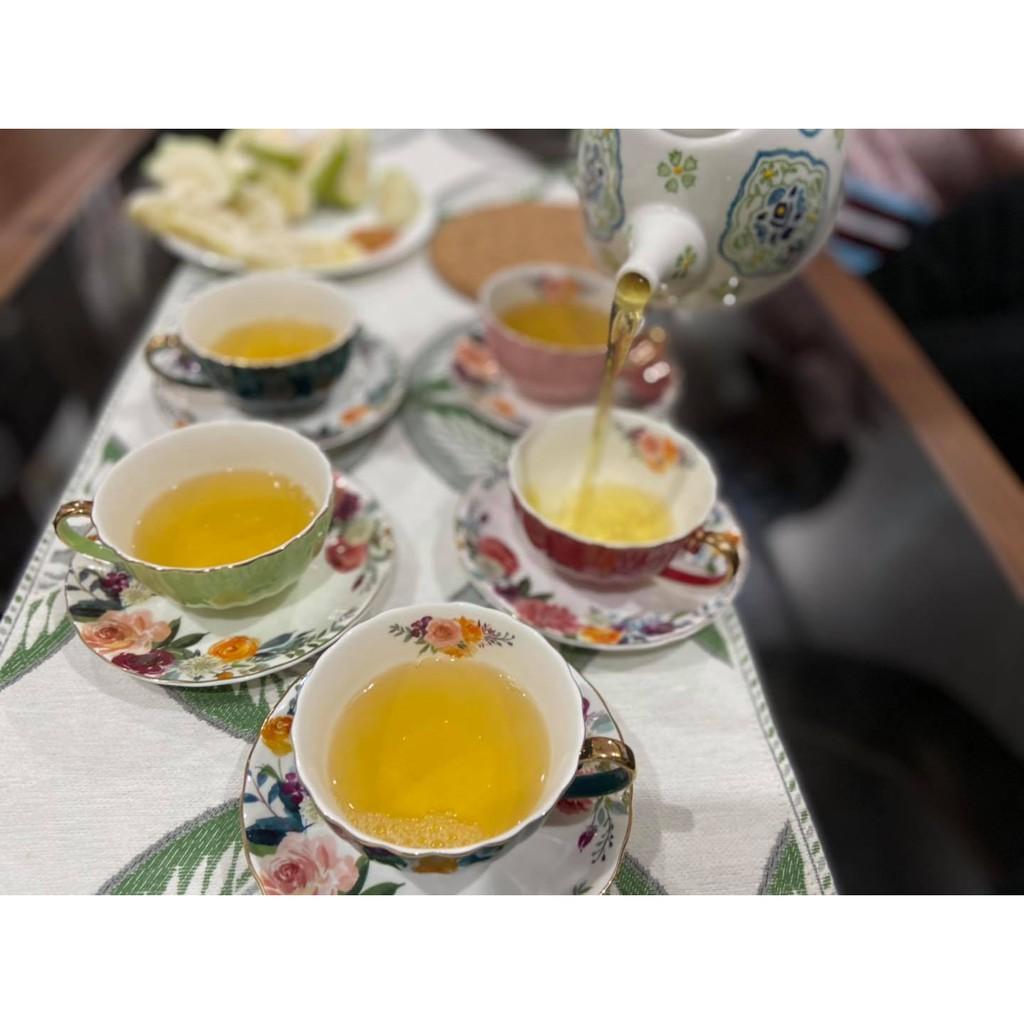 Tách trà + đĩa có thìa đi kèm phong cách Châu Âu