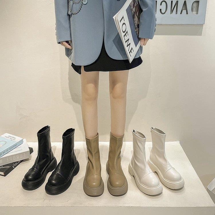 Boots Chiến Binh Đế Cao 4Cm Khóa Sau Phong Cách Năng Động B022