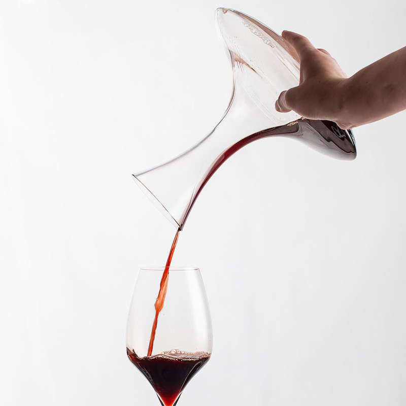 Bình Đựng Rượu Vang Decanter Chai Thủy Tinh Đựng Nước Ép Sữa Tươi Dung Tích 1900 ml Bormioli - Sản xuất tại Ý