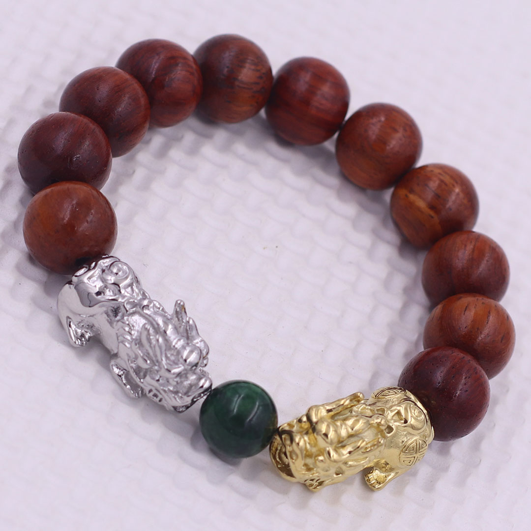 Vòng chuỗi đeo tay gỗ đỏ 12 ly charm tỳ hưu đôi inox trắng và vàng, vòng chuỗi phong thủy, charm tỳ hưu, vòng tay hạt chuỗi