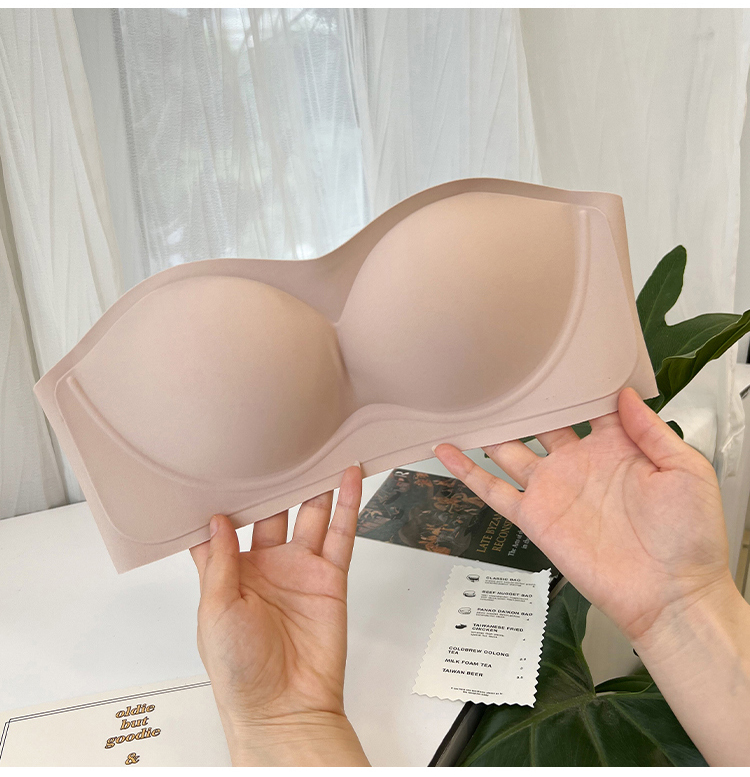 Áo Lót Quây Chống Tụt Đệm Mỏng Không Gọng Giấu Viền Cao Cấp B054