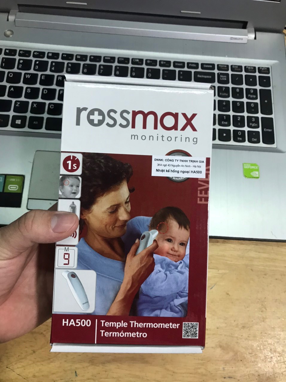 Nhiệt kế trán Rossmax HA500 Hàng chính hãng Bảo hành 2 năm