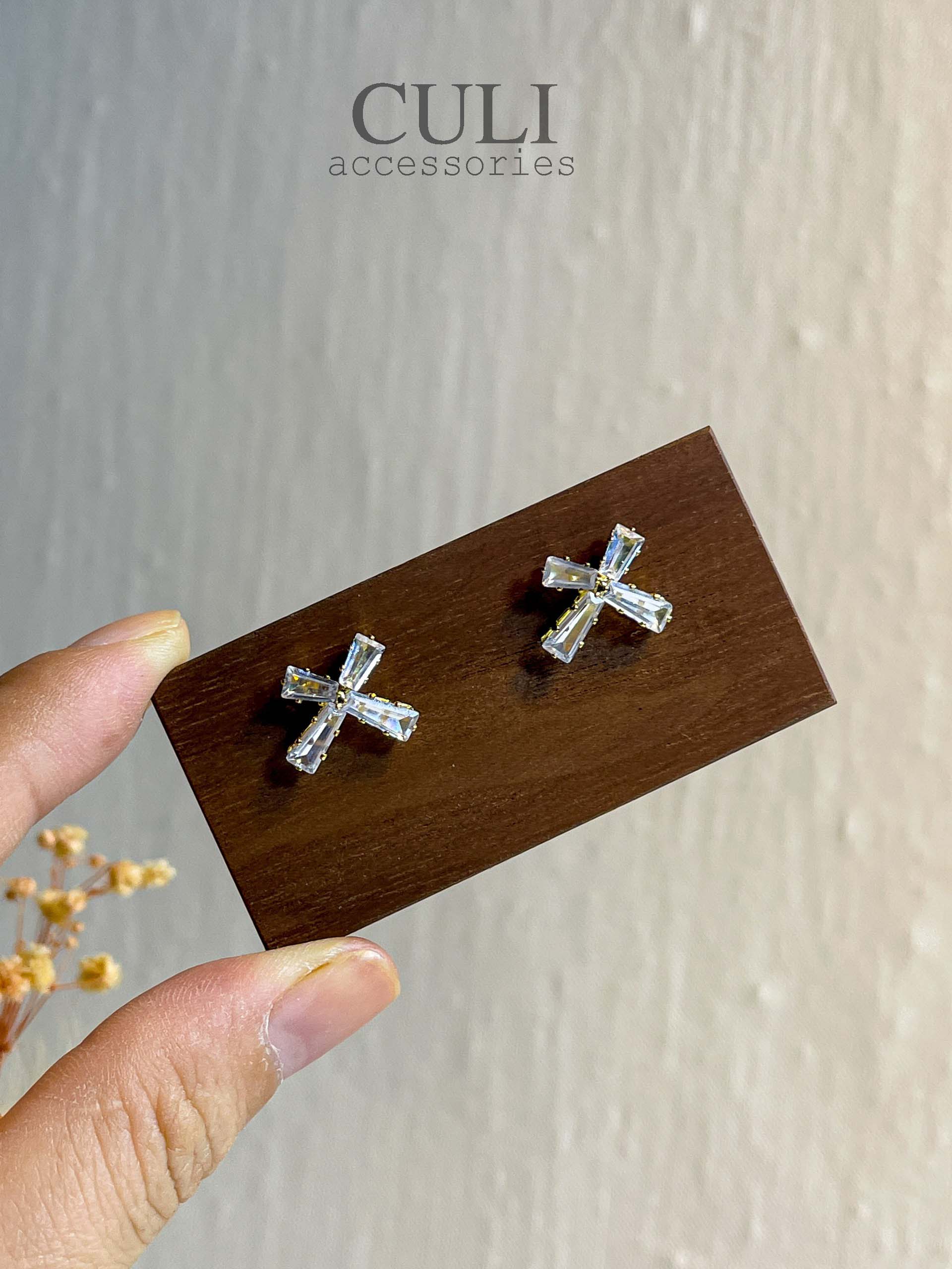 Khuyên tai, Bông tai thời trang nữ đính đá HT619 - Culi accessories