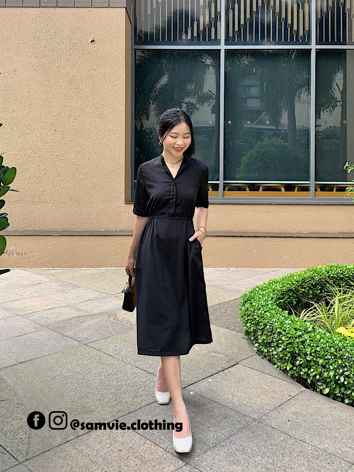 Đầm đen dài kiểu sơ mi cổ trụ Samvie