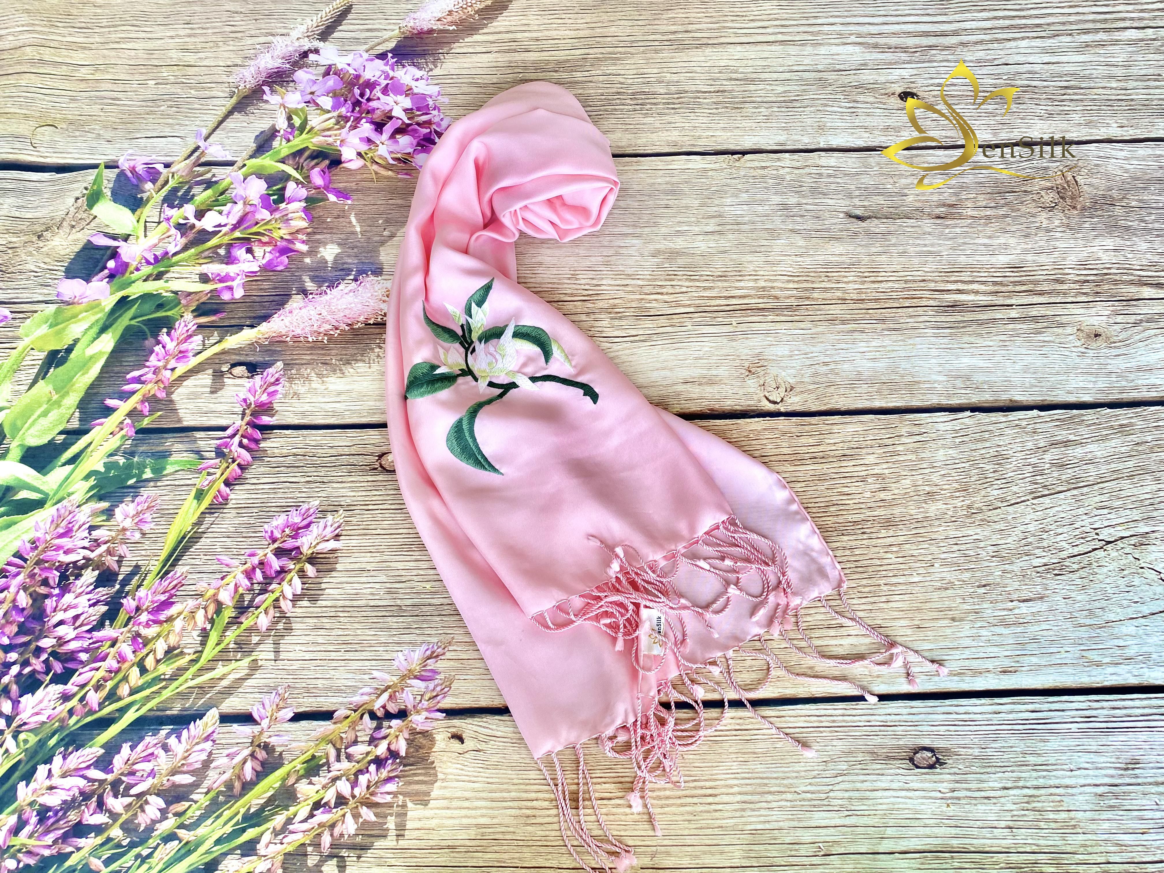 Lụa Tơ Tằm Bảo Lộc Thêu Tay Hoa Ngọc Lan 200x55cm SenSilk, Quà Việt Nam, Hand Embroidery Silk