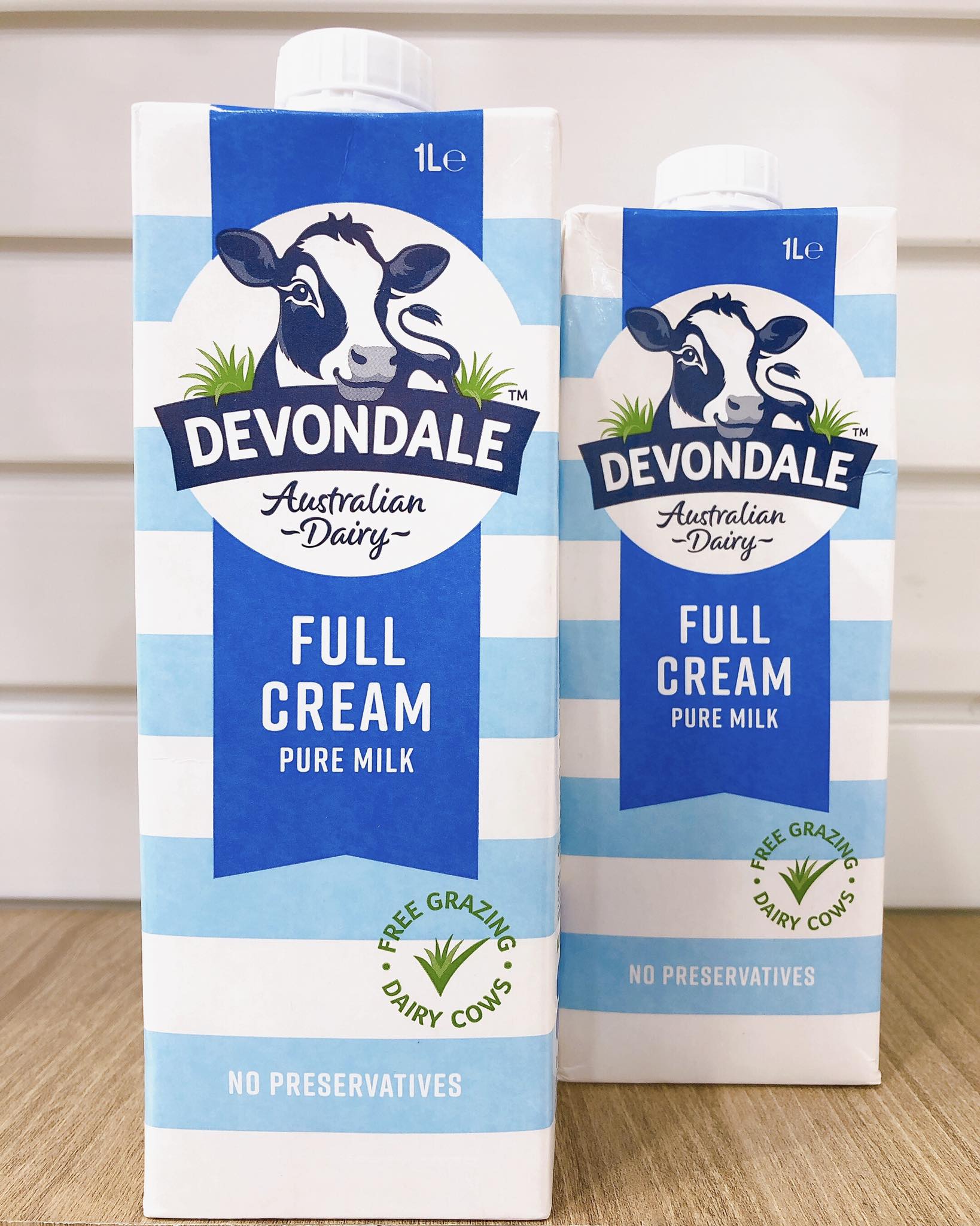 Thùng 10 Hộp Sữa Tươi Nguyên Kem Devondale 1l x 10 của Úc