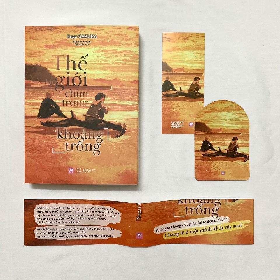 Sách Thế Giới Chìm Trong Khoảng Trống - Bản Quyền