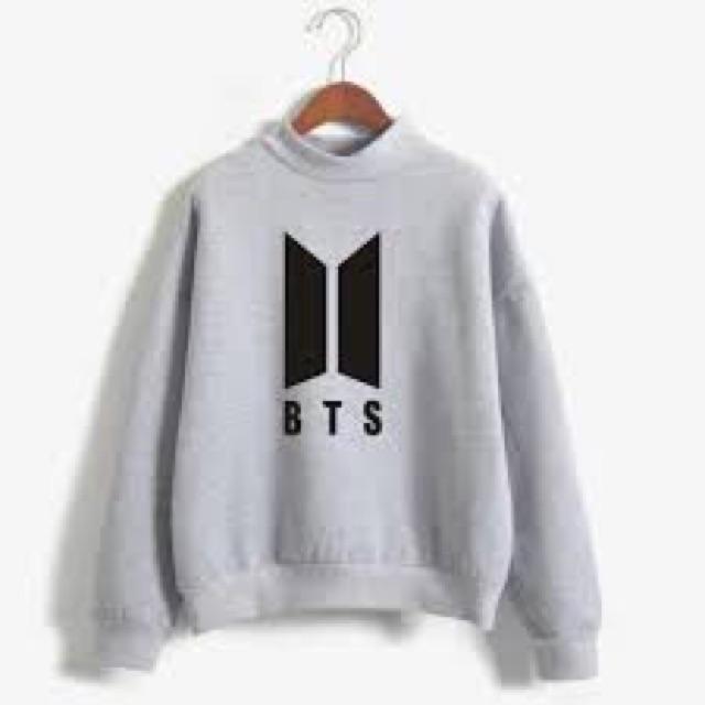 Áo sweater in logo BTS - nam nữ đều mặc được