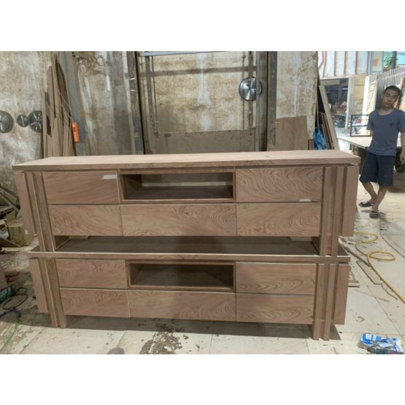 Kệ Tivi gỗ Tếch Hương Đá