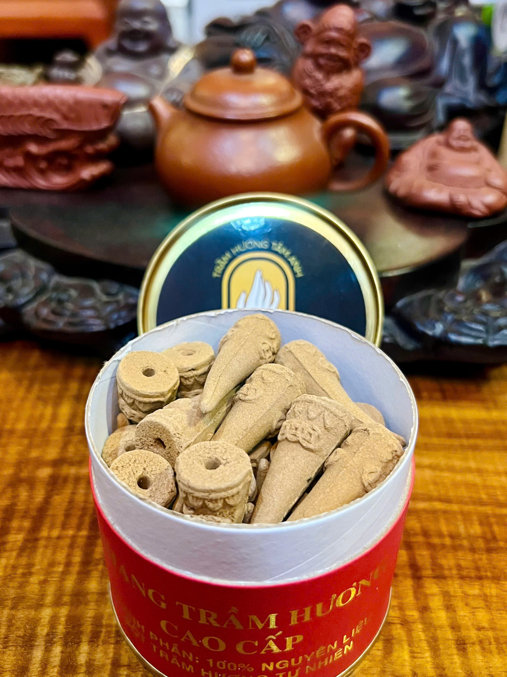 Nhang trầm NỤ dùng cho không gian rộng thoáng xông đốt tại nơi ở, văn phòng, kinh doanh buôn bán