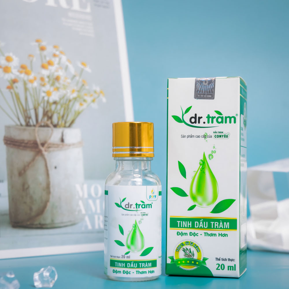 Tinh dầu tràm trà nguyên chất Pure Oils 20 ml & Tinh dầu tràm Dr.Tràm 20 ml - Combo làm sạch khuẩn cực tốt.