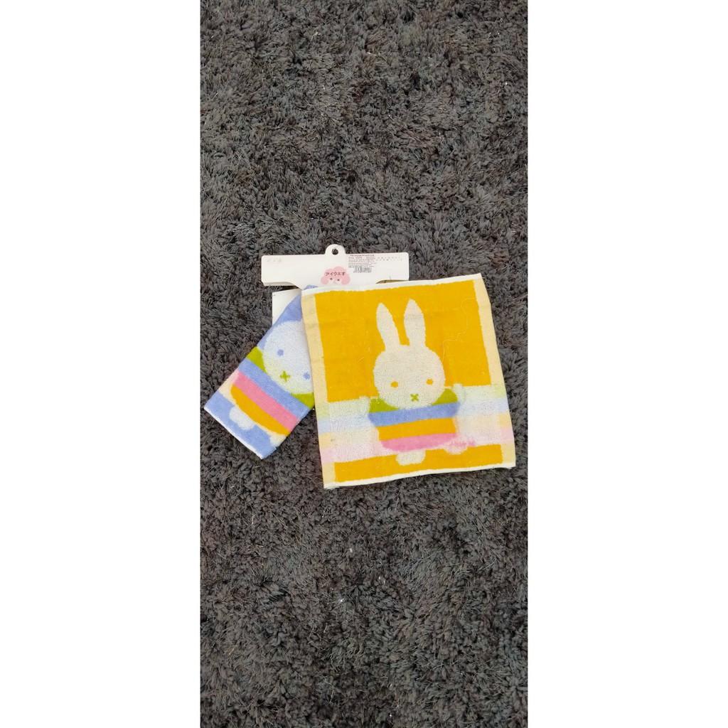 Khăn rửa mặt khăn vuông hình con thỏ 1171, chất liệu cotton 100% , thương hiệu Aiueo Nhật Bản.