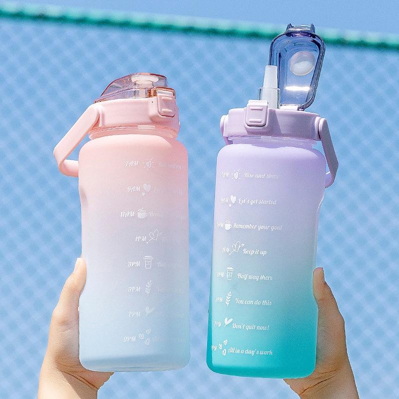 Bình nước 2 Lít có vạch chia báo giờ uống nước - Bình đựng nước màu Gradient kèm ống hút và sticker dễ thương