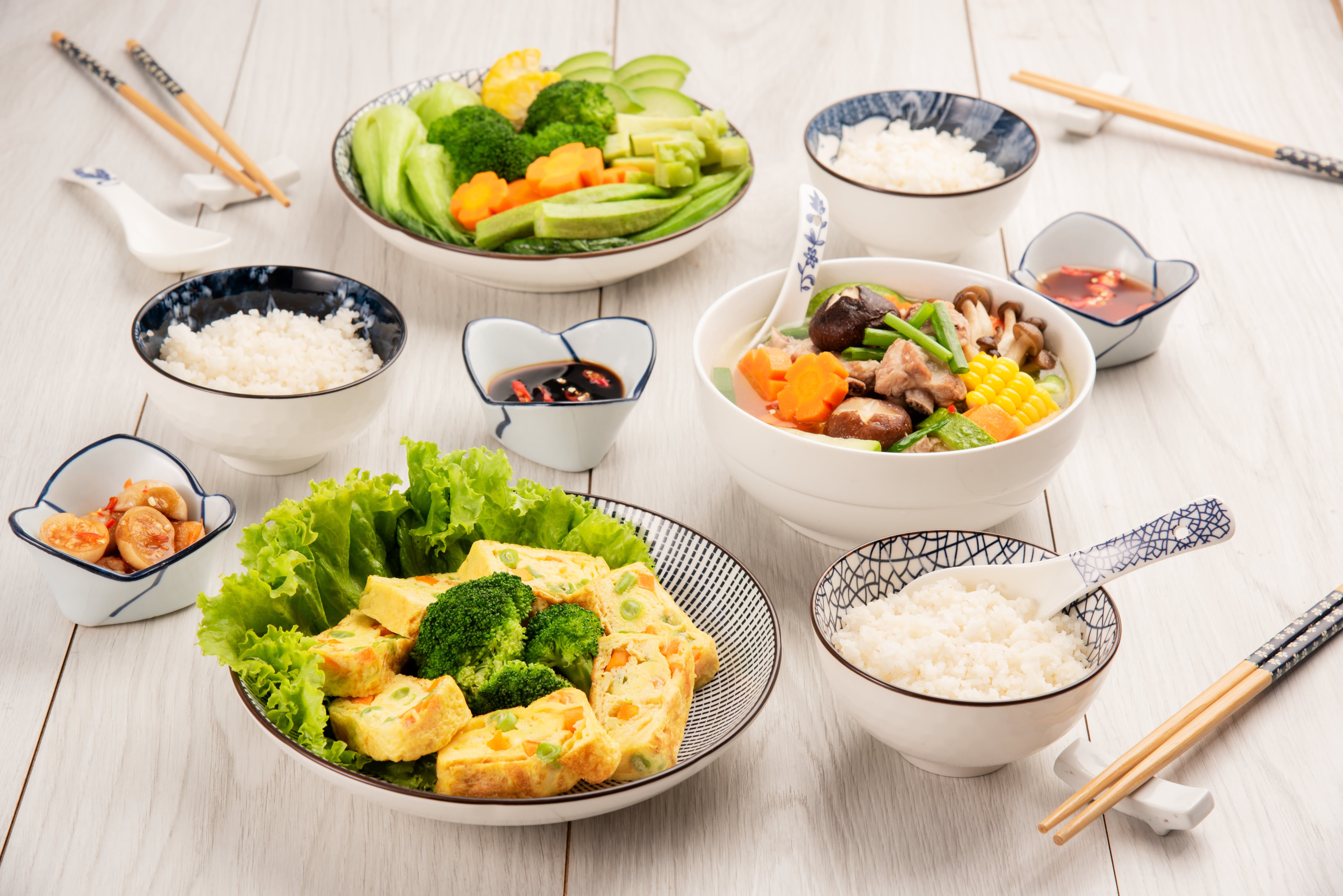 COMBO 2 bộ chén cơm, đĩa, đũa phong cách Nhật Bản