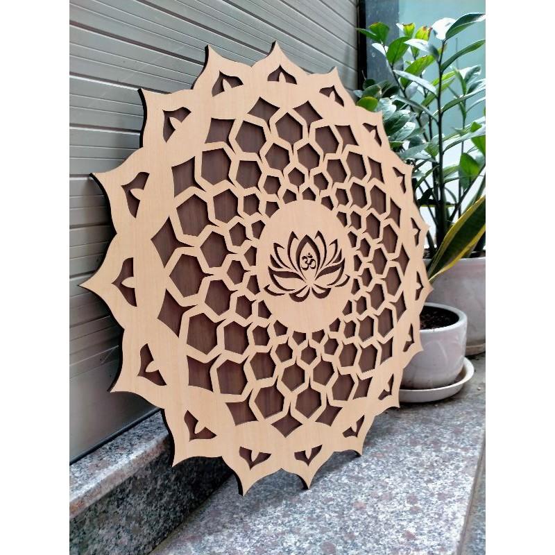 ( Độc)Tranh Gỗ Decor Hoa Mandala Chữ Om Treo Tường Phòng Thiền , Yoga 60cm